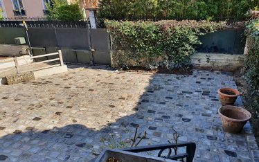 Paris - Cour parisienne