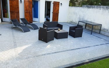 Pavés en granit 10/10 scié, poncé