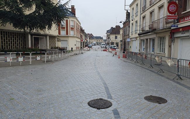 Breteuil - Aménagement urbain en pavés granit neuf